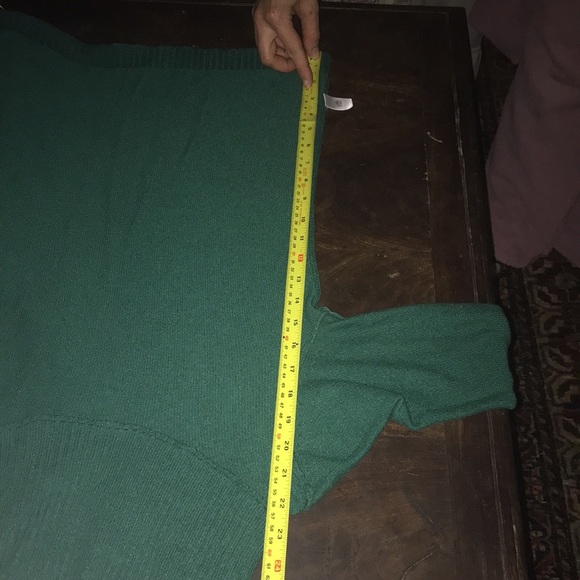 Knit Cowl neck green sweater - Picture 7 of 8